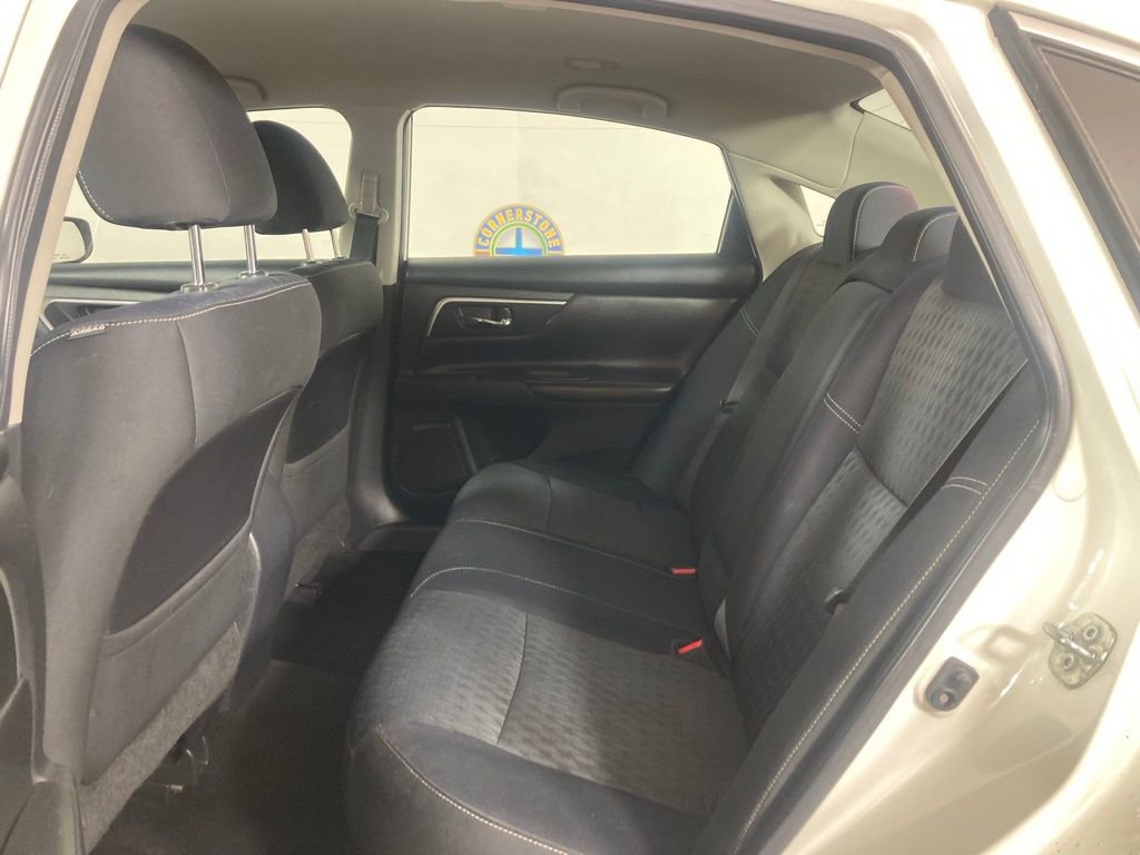 Used 2018 Nissan Altima 2.5 SV image 13