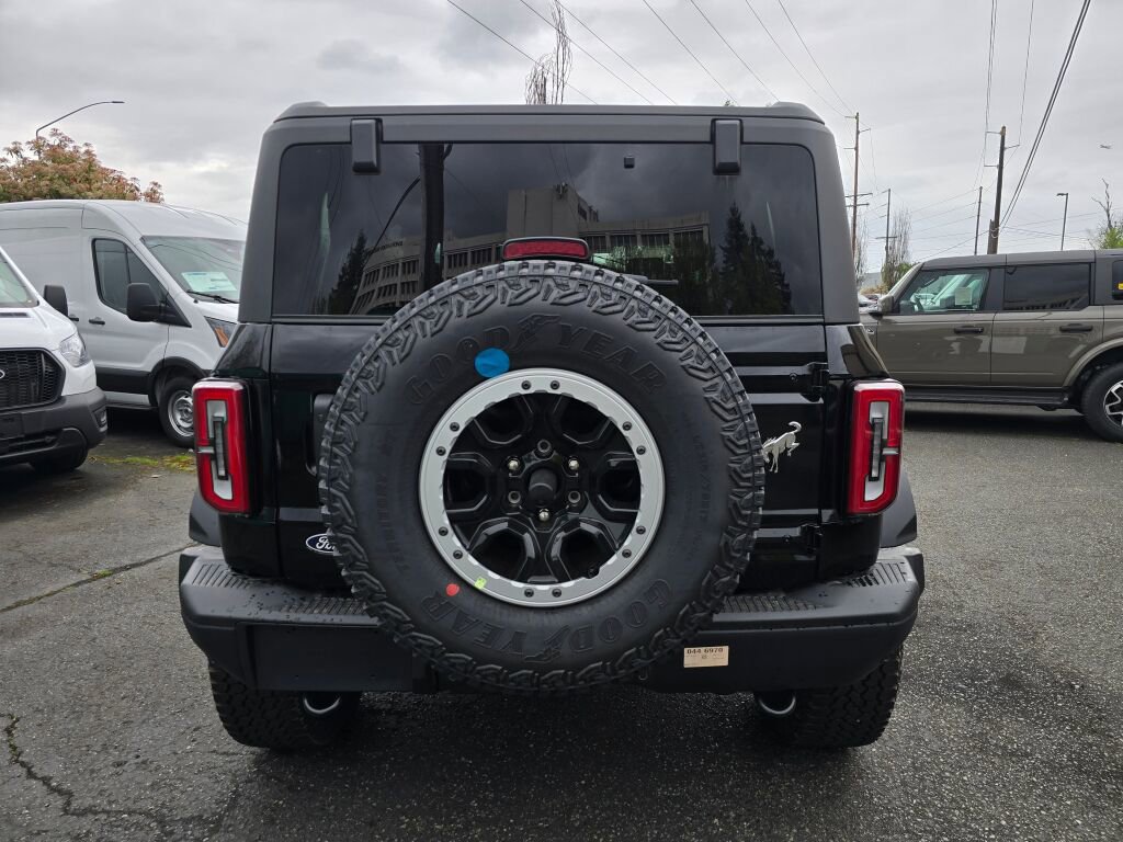 New 2026 Ford Bronco Badlands AWD/4WD image 6