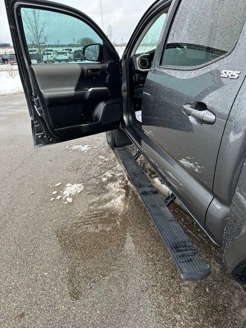 Used 2021 Toyota Tacoma SR5 image 28