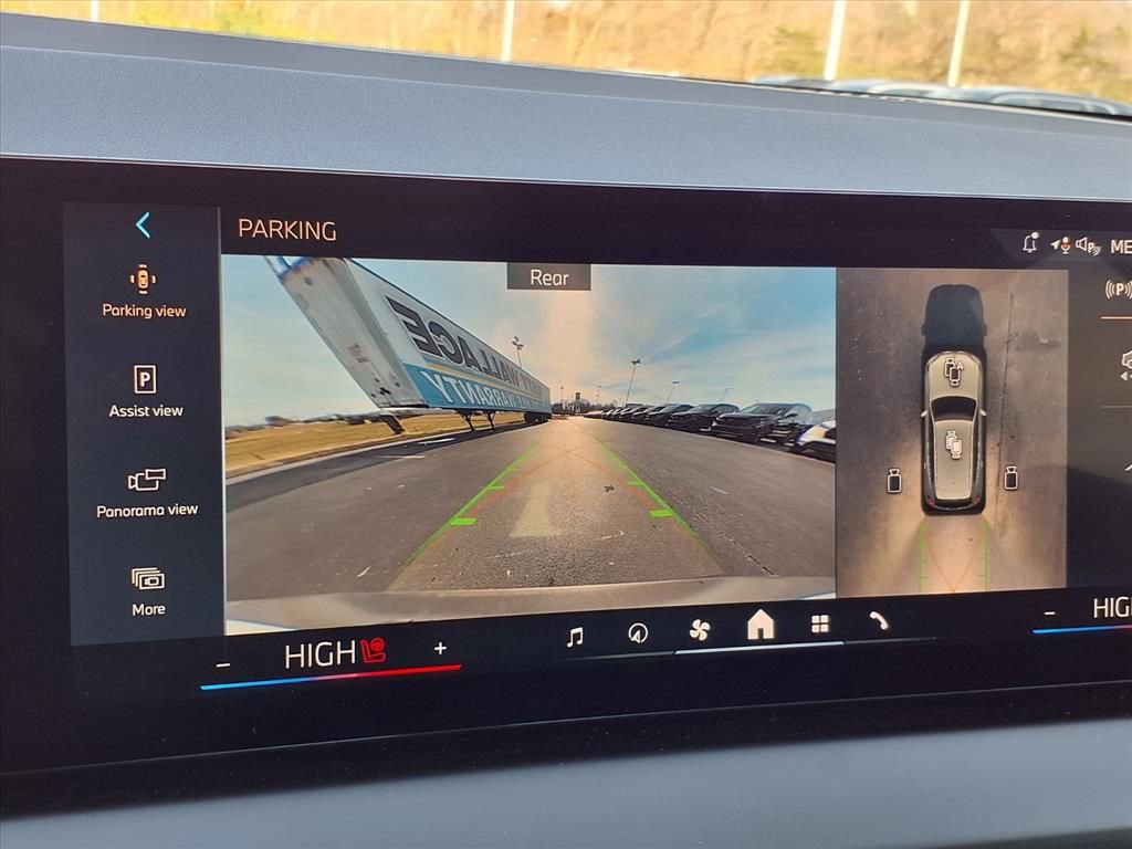 Used 2025 BMW X3 xDrive30i w/ Premium Package image 18