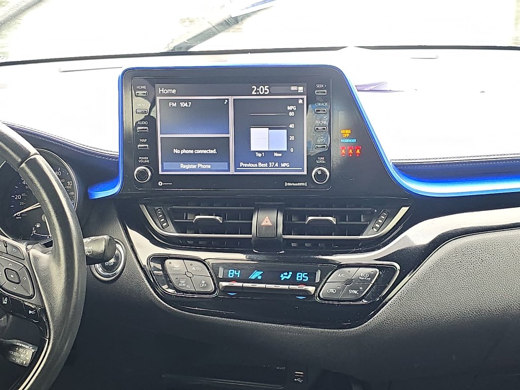 Used 2020 Toyota C-HR XLE image 21