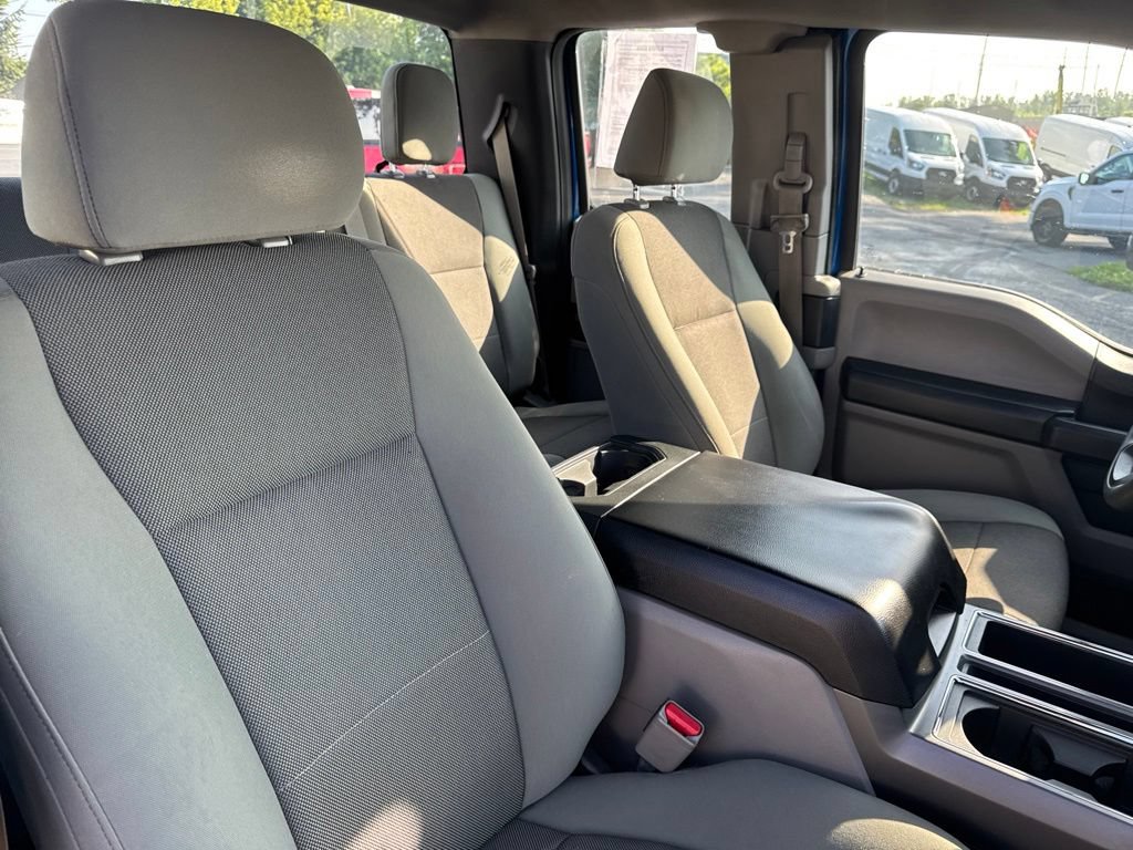 Used 2015 Ford F150 XL w/ Equipment Group 101A Mid AWD/4WD image 32