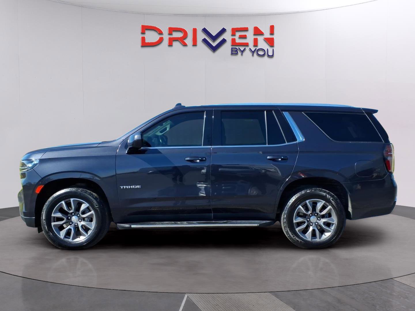 Used 2022 Chevrolet Tahoe LT image 3