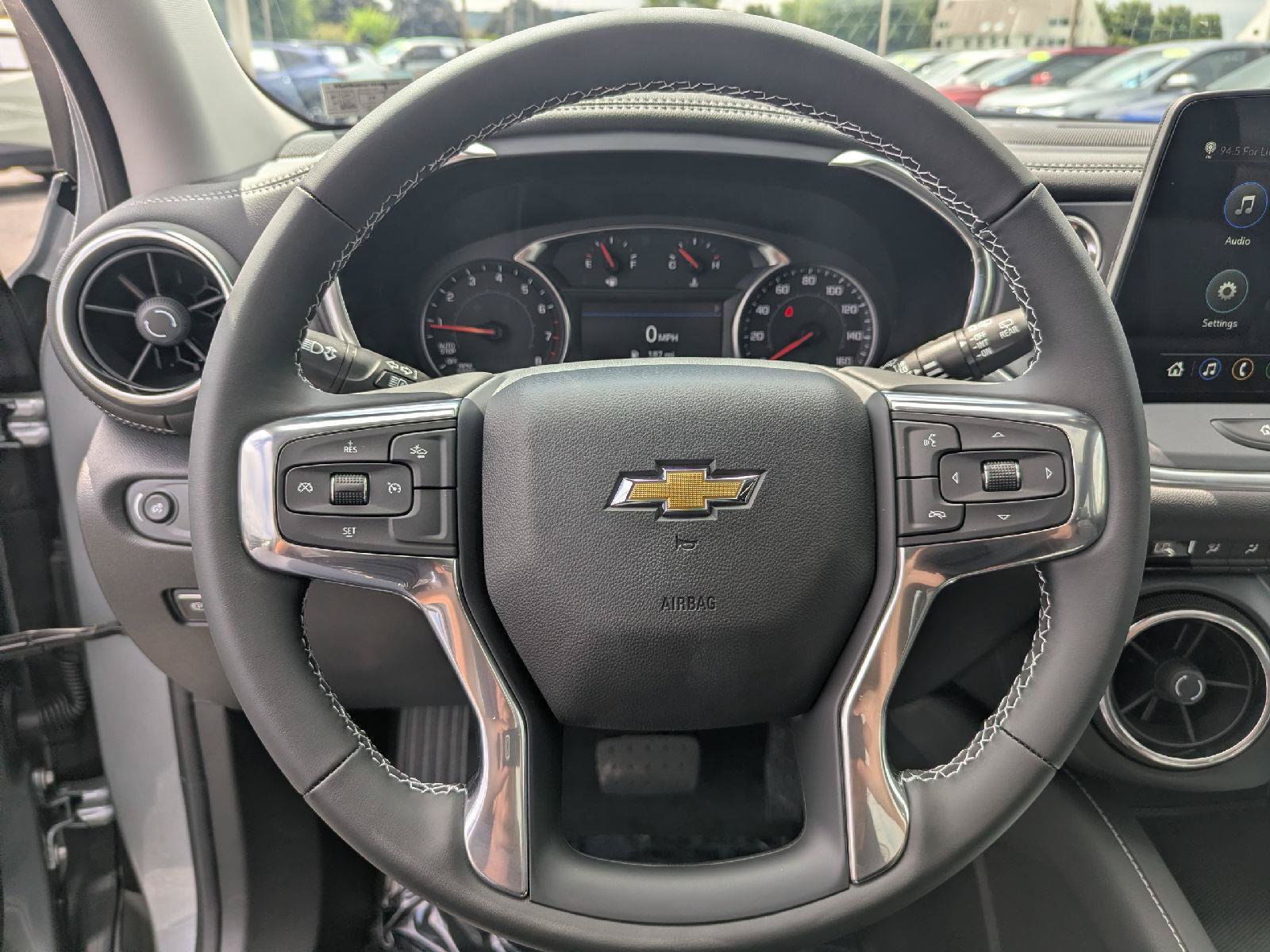 New 2026 Chevrolet Blazer LT w/ Midnight/Sport Edition AWD/4WD image 35