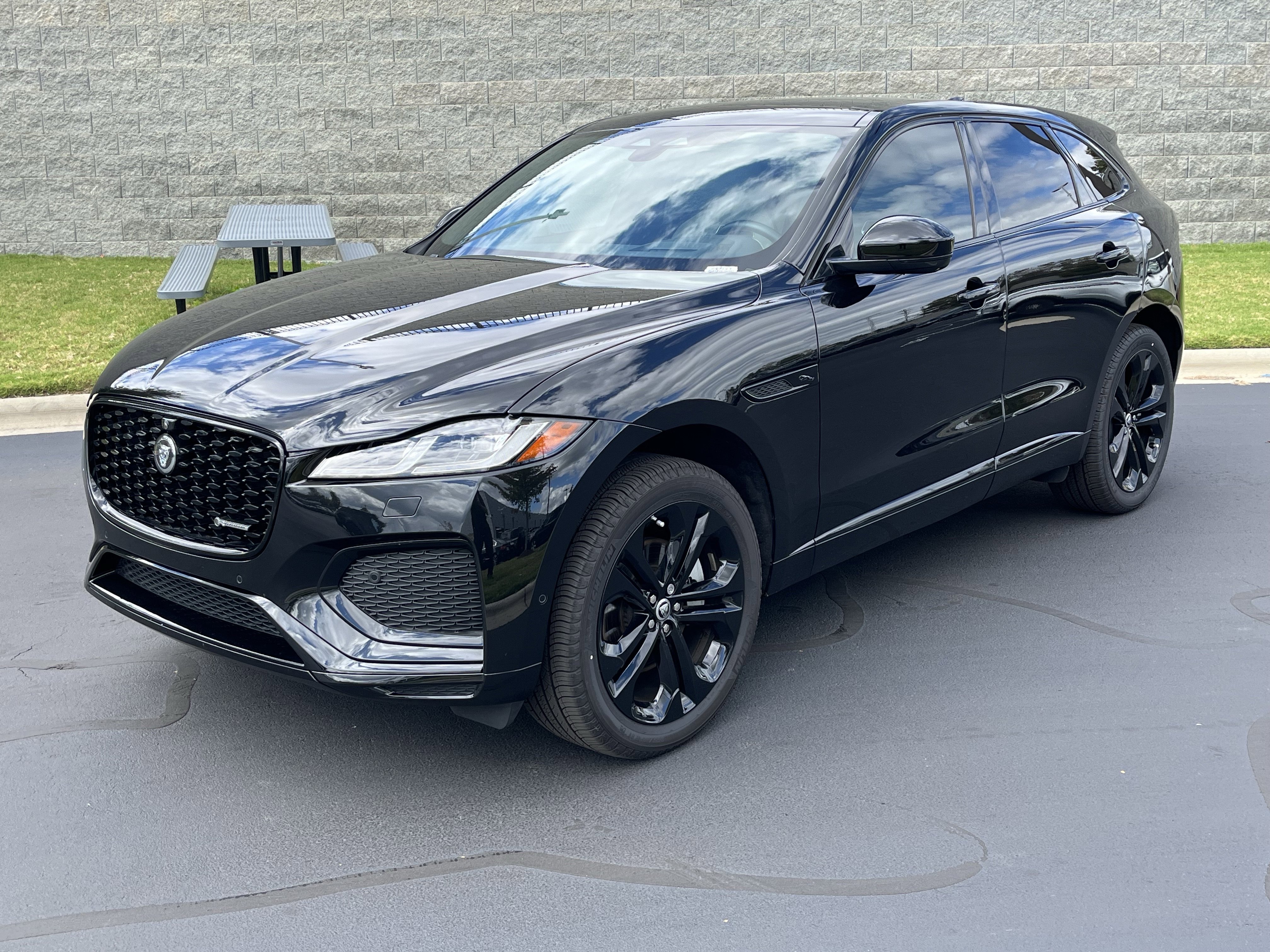 Used 2025 Jaguar F-PACE R-Dynamic S