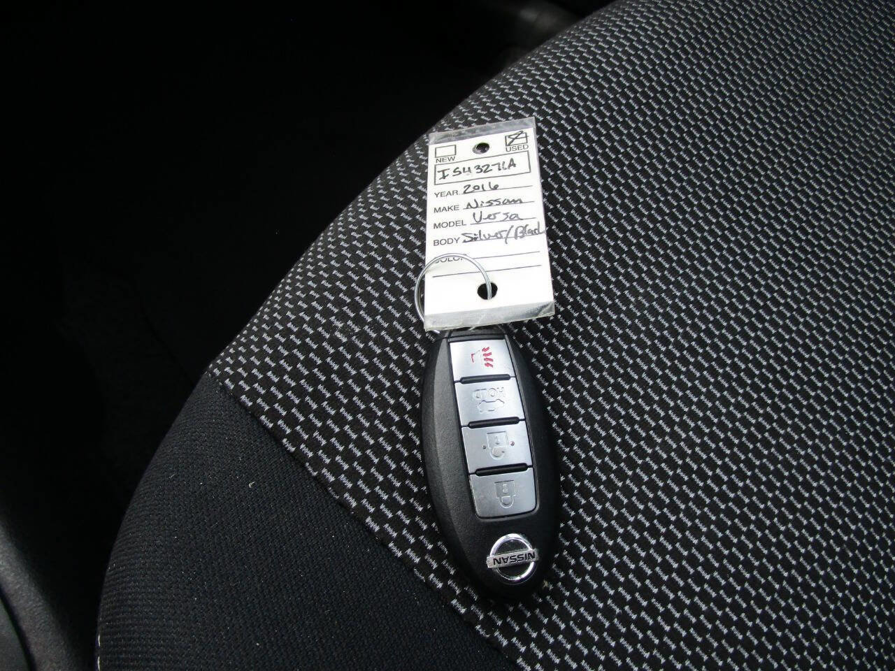 Used 2016 Nissan Versa FWD image 16