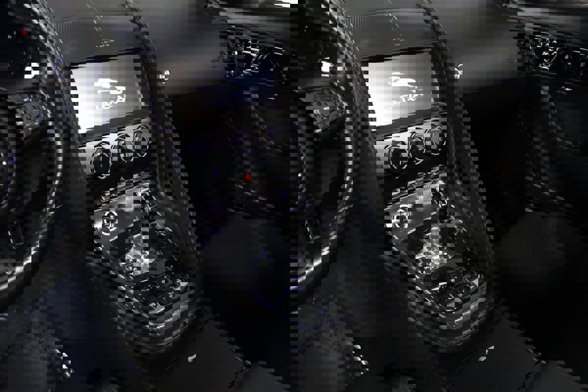 Used 2021 Jaguar F-TYPE R-Dynamic image 51