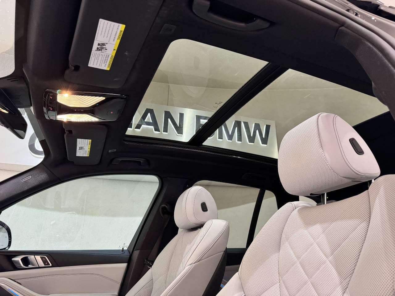Certified 2023 BMW X5 xDrive45e w/ Climate Comfort Package AWD/4WD image 17