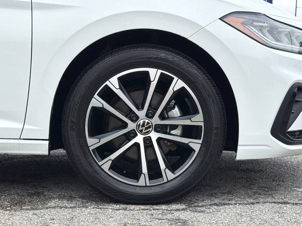 Used 2025 Volkswagen Jetta Sport FWD image 7
