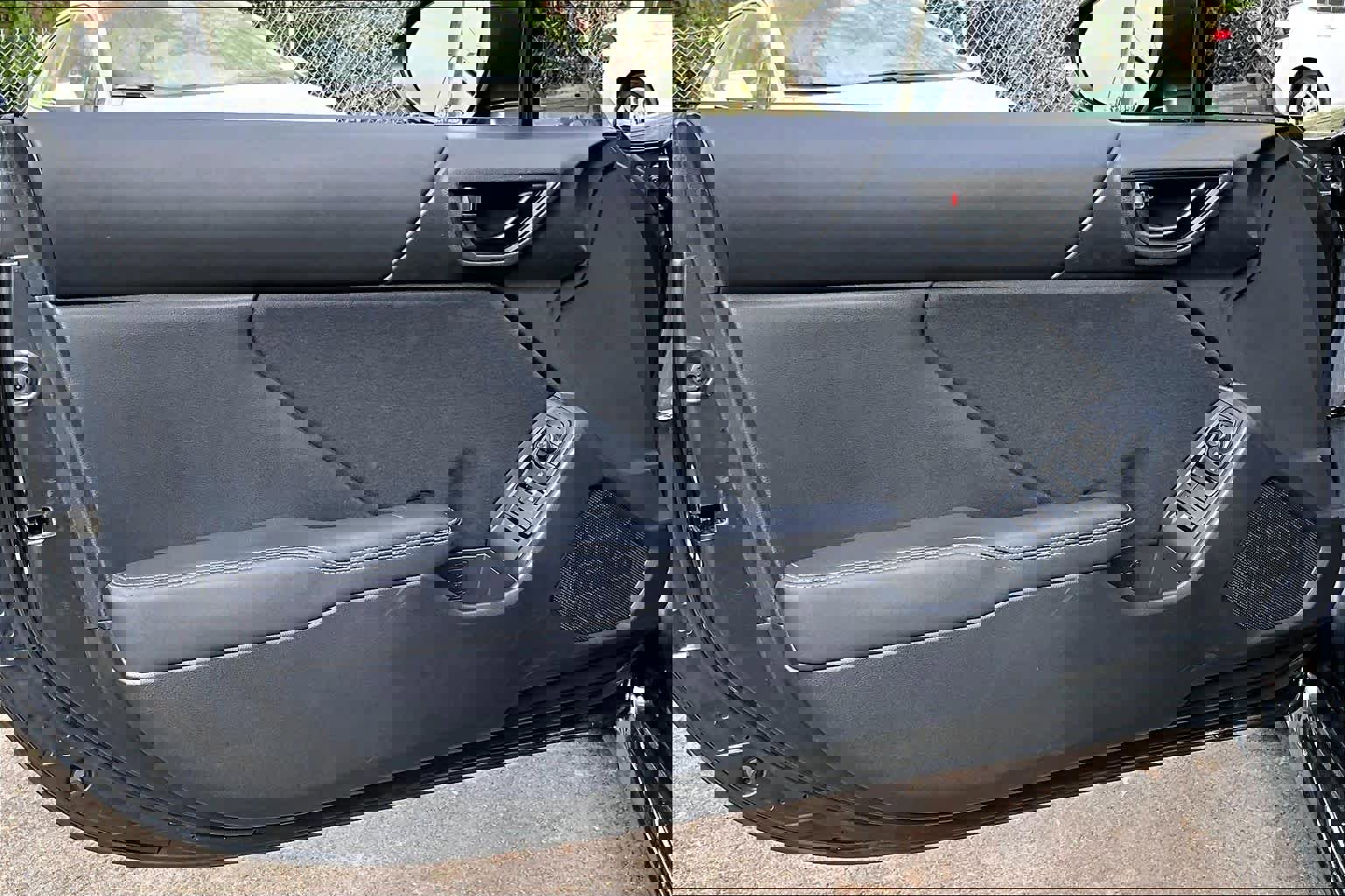 Used 2024 Toyota GR86 image 16