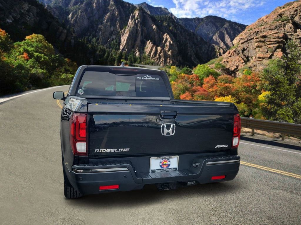 Used 2018 Honda Ridgeline Black Edition image 4