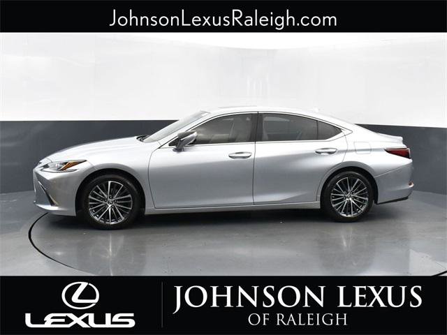 Certified 2022 Lexus ES 350 w/ Premium Package image 2