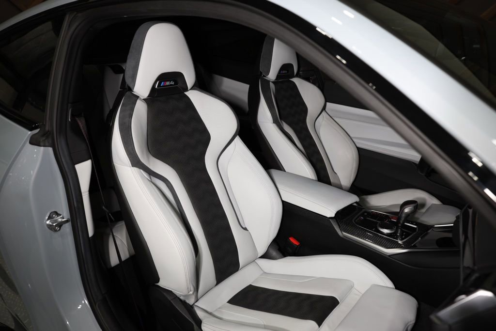 Used 2021 BMW M4 Competition w/ M Carbon Exterior Package image 6