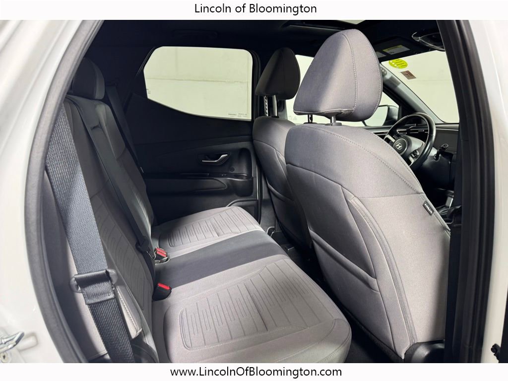 Used 2022 Hyundai Santa Cruz SEL Premium image 17