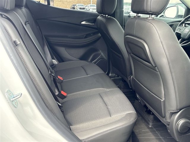 Certified 2024 Buick Encore GX Preferred w/ Comfort Package FWD image 25