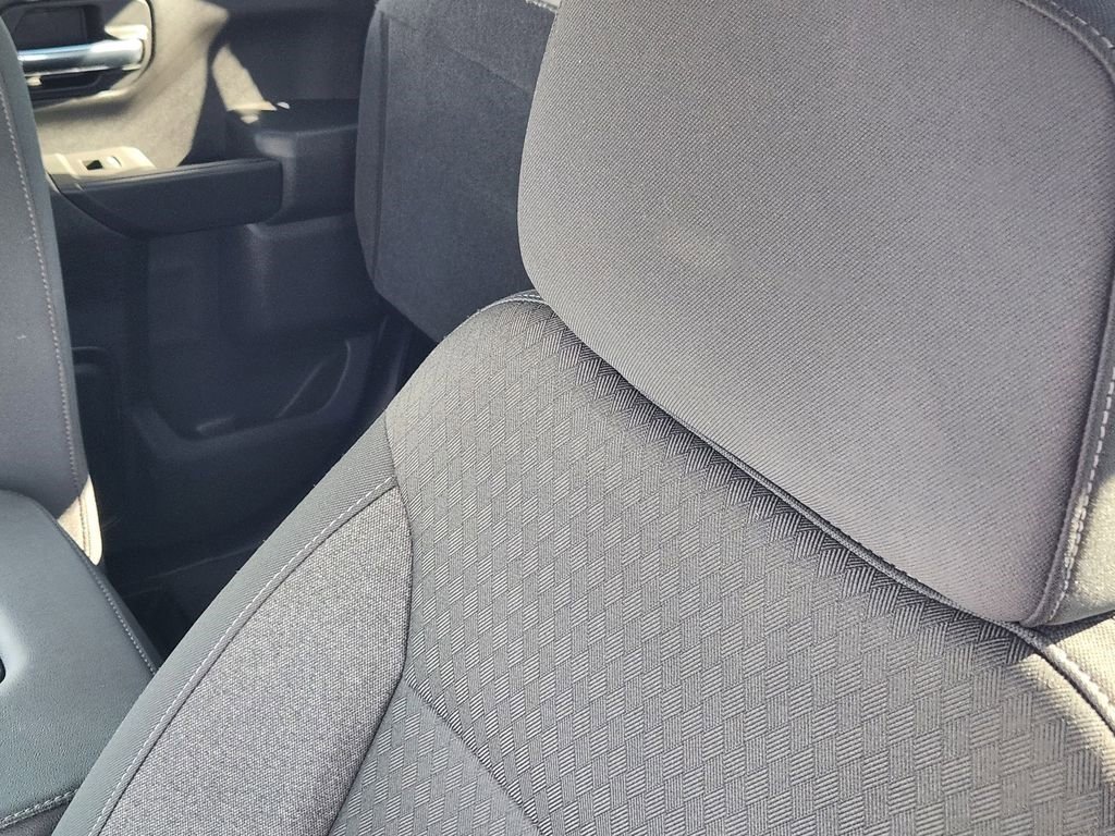 New 2026 Chevrolet Silverado 1500 Custom RWD image 15