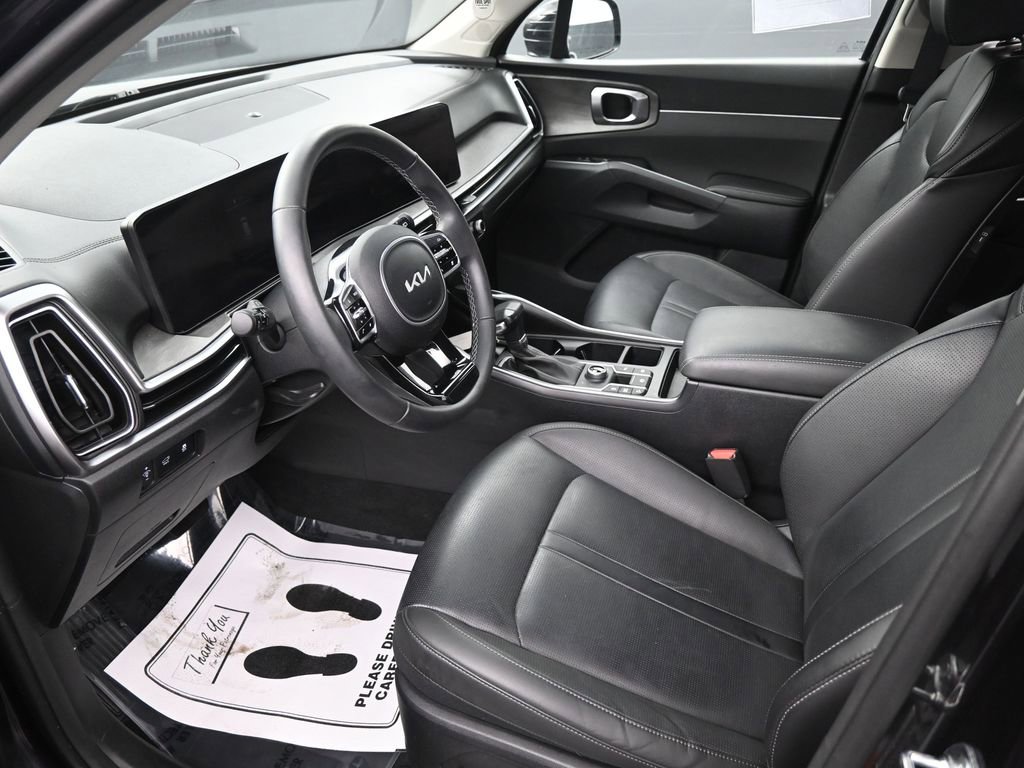 Used 2025 Kia Sorento X-Line EX AWD/4WD image 22