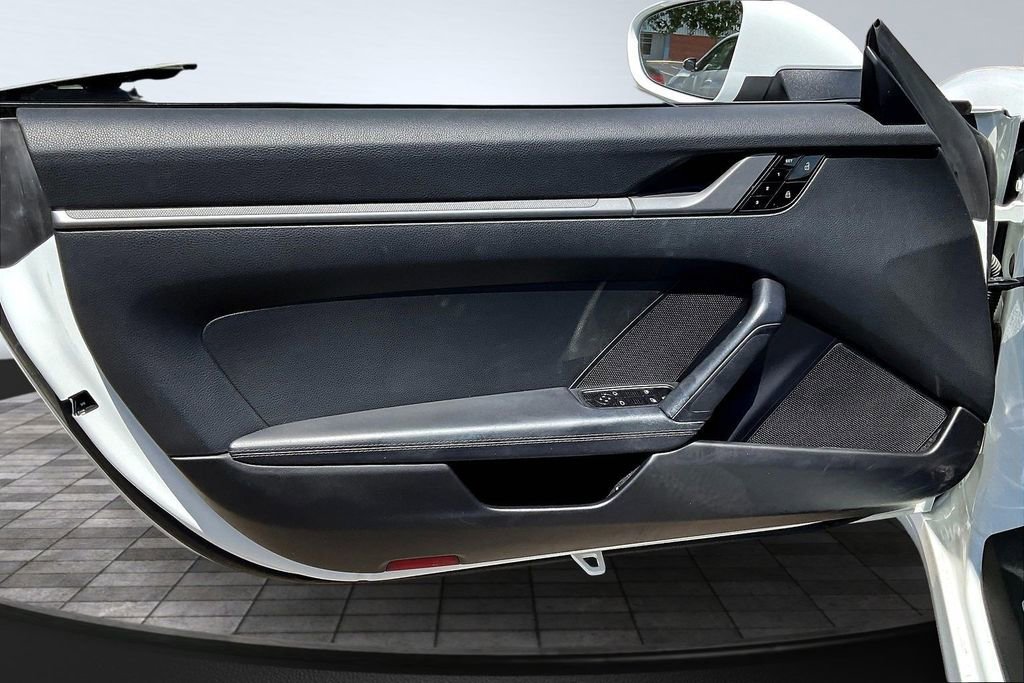 Used 2020 Porsche 911 Carrera S RWD image 18