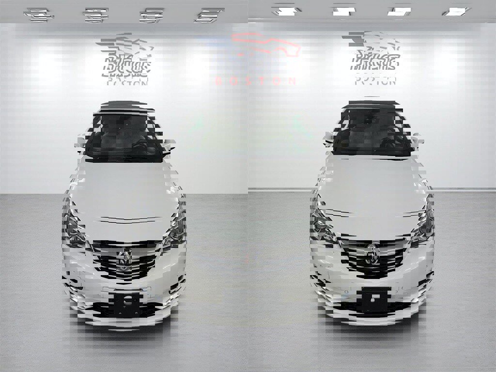 Used 2017 Buick Cascada Premium image 2