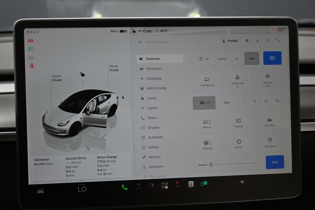 Used 2022 Tesla Model 3 Performance AWD/4WD image 25