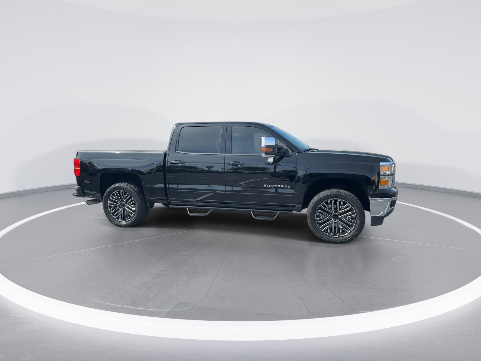 Used 2015 Chevrolet Silverado 1500 LT w/ LT Convenience Package image 10