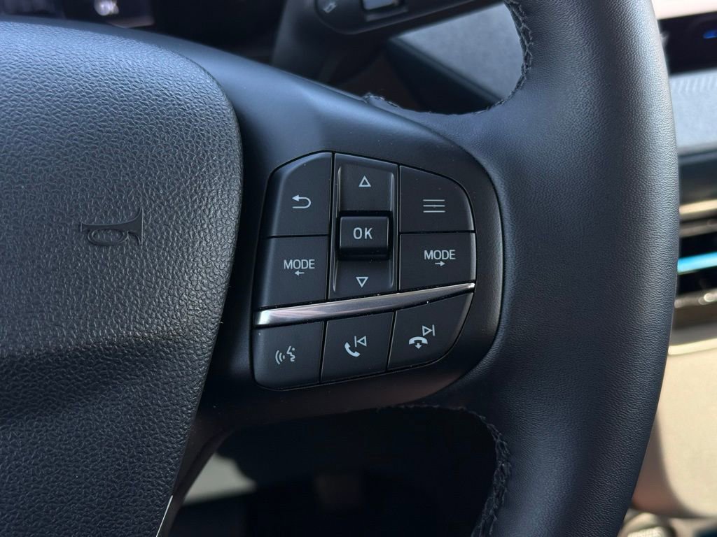 Used 2025 Ford Maverick XLT w/ XLT Luxury Package image 30