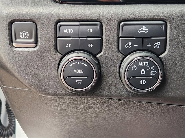 Used 2023 Chevrolet Silverado 1500 LT Trail Boss w/ Convenience Package II image 21