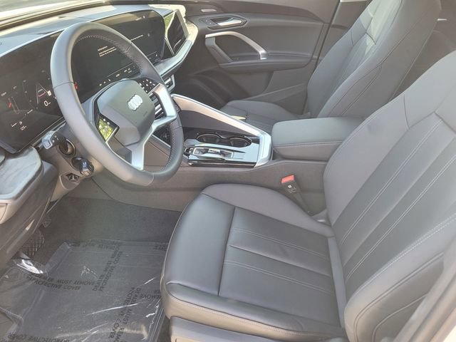 Used 2025 Audi Q5 Premium Plus w/ Premium Plus image 14