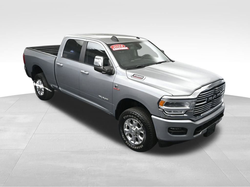Used 2024 RAM 2500 Laramie AWD/4WD image 40