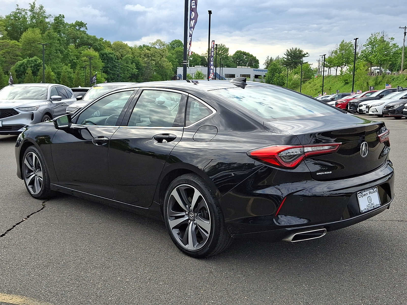 Certified 2024 Acura TLX w/ Technology Package FWD image 4