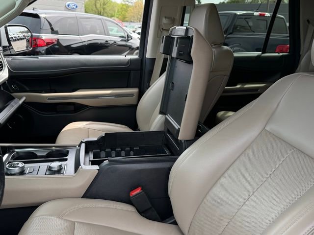 Used 2024 Ford Expedition Max XLT AWD/4WD image 35
