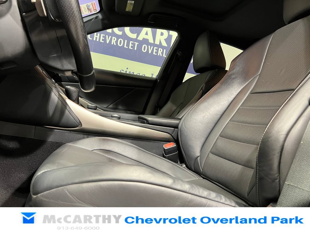 Used 2019 Lexus IS 300 F Sport AWD/4WD image 24