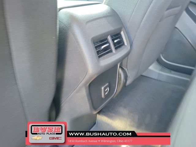 Used 2023 Chevrolet Equinox LT AWD/4WD image 12