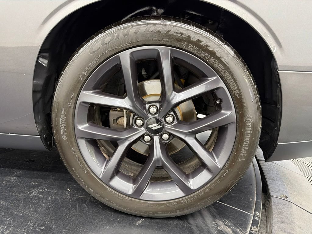 Used 2019 Dodge Challenger R/T w/ Plus Package RWD image 16