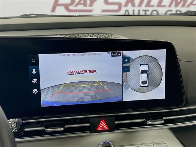 Used 2024 Hyundai Elantra Limited image 19