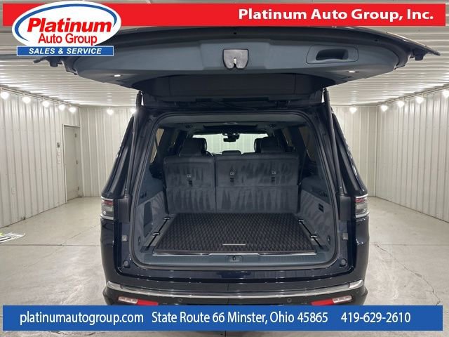 Used 2023 Jeep Grand Wagoneer L Series III w/ Rear Seat Video Group 1 image 11
