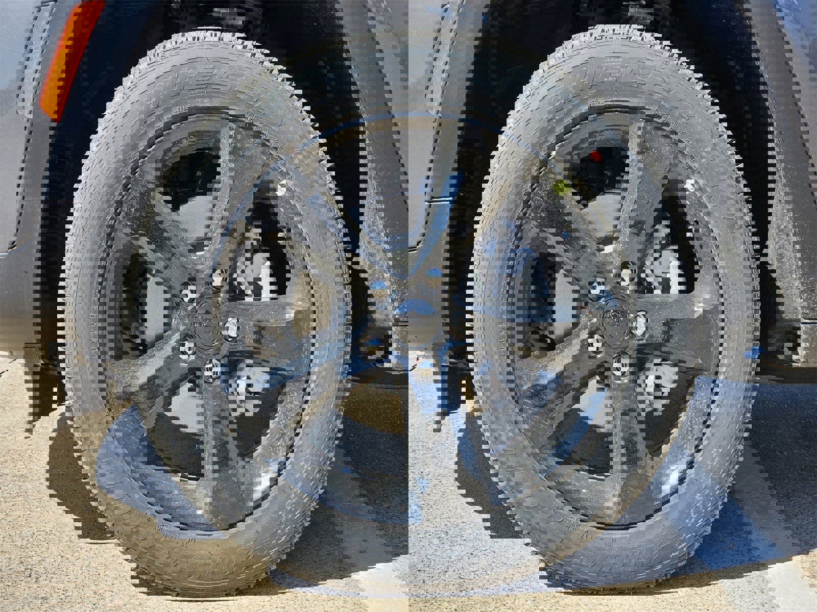 New 2025 Jeep Grand Cherokee Altitude image 10