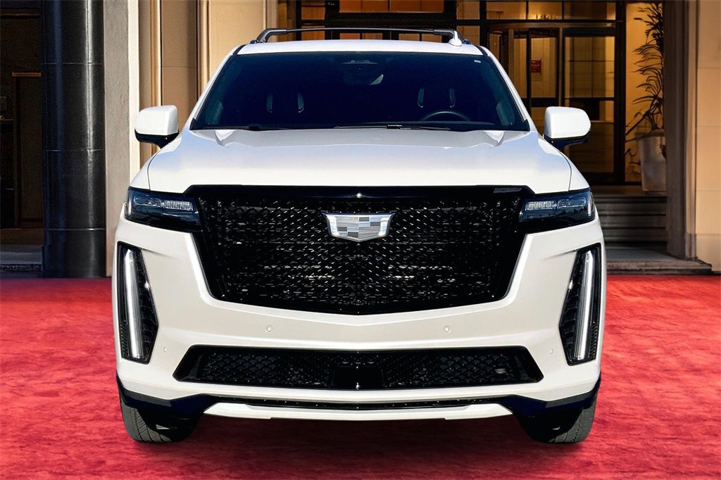 Certified 2024 Cadillac Escalade ESV V w/ LPO, ONYX Package image 3