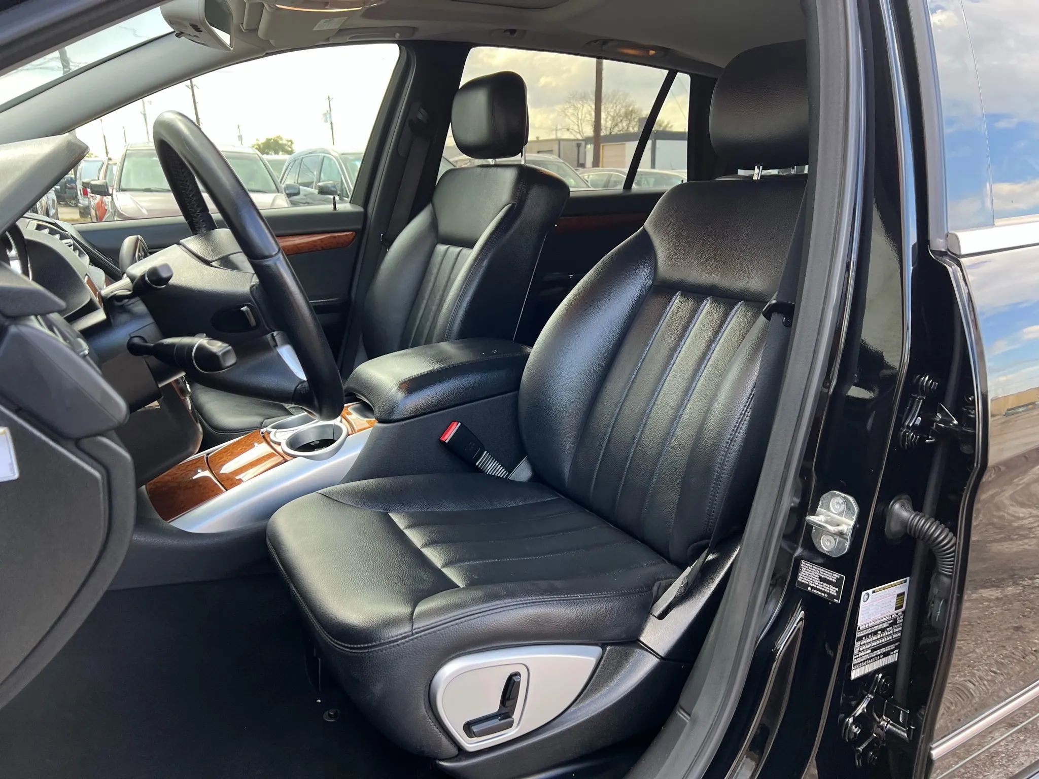 Used 2008 Mercedes-Benz R 350 2WD image 14