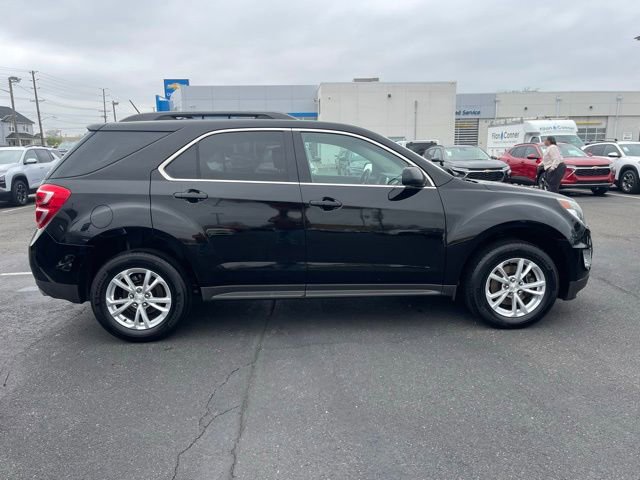 Used 2017 Chevrolet Equinox LT image 8