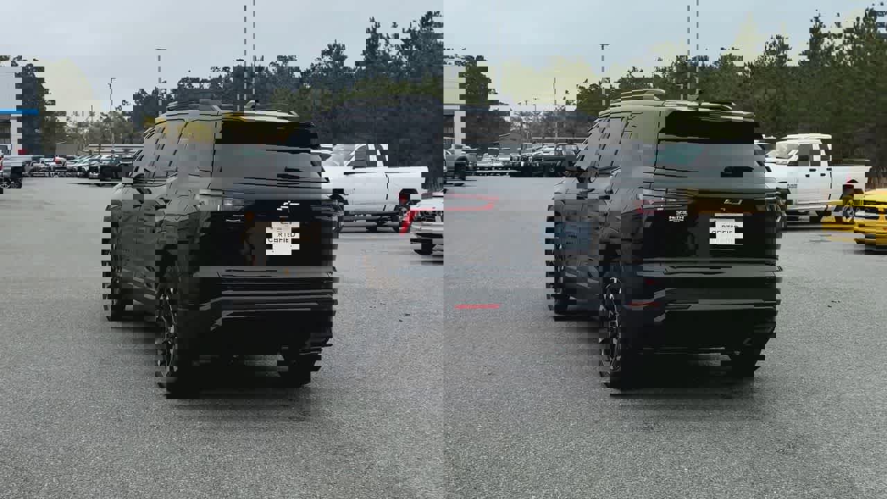 Used 2025 Chevrolet Equinox RS w/ Safety and Technology Package image 7