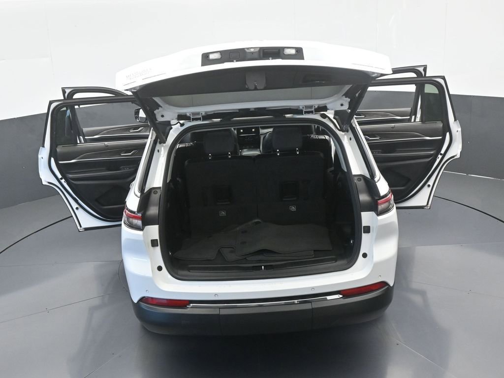 Used 2021 Jeep Grand Cherokee L Limited w/ Luxury Tech Group II image 76