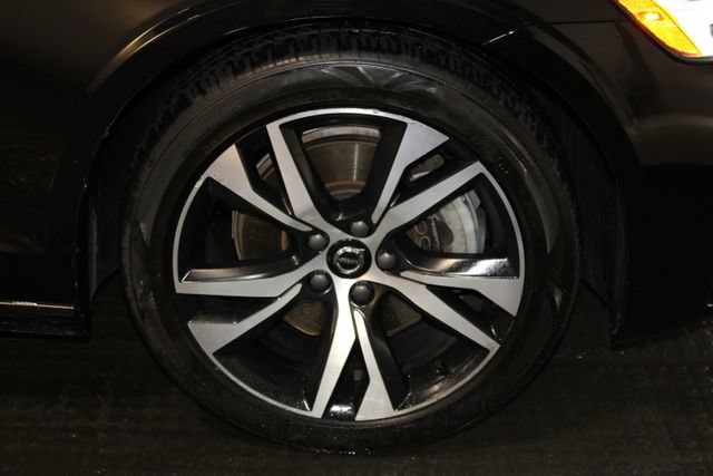Used 2024 Volvo S60 B5 Core AWD/4WD image 29