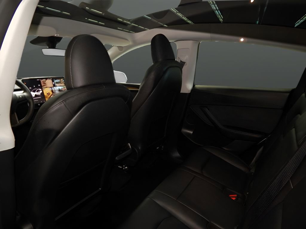 Used 2023 Tesla Model Y Long Range AWD/4WD image 26