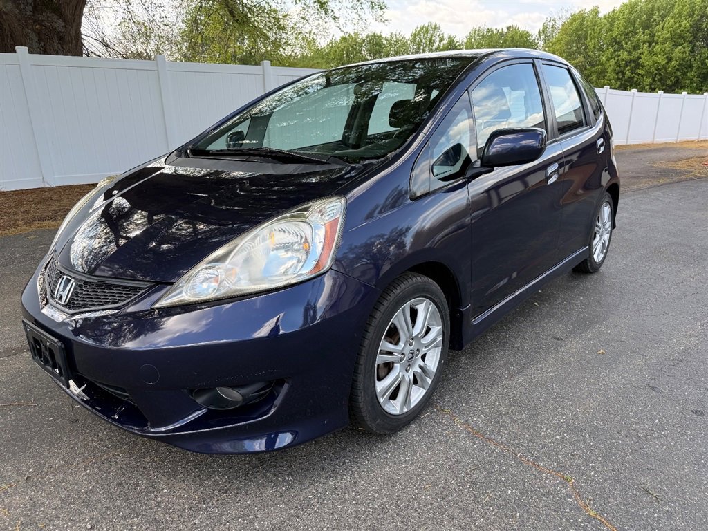 Used 2010 Honda Fit Sport image 1