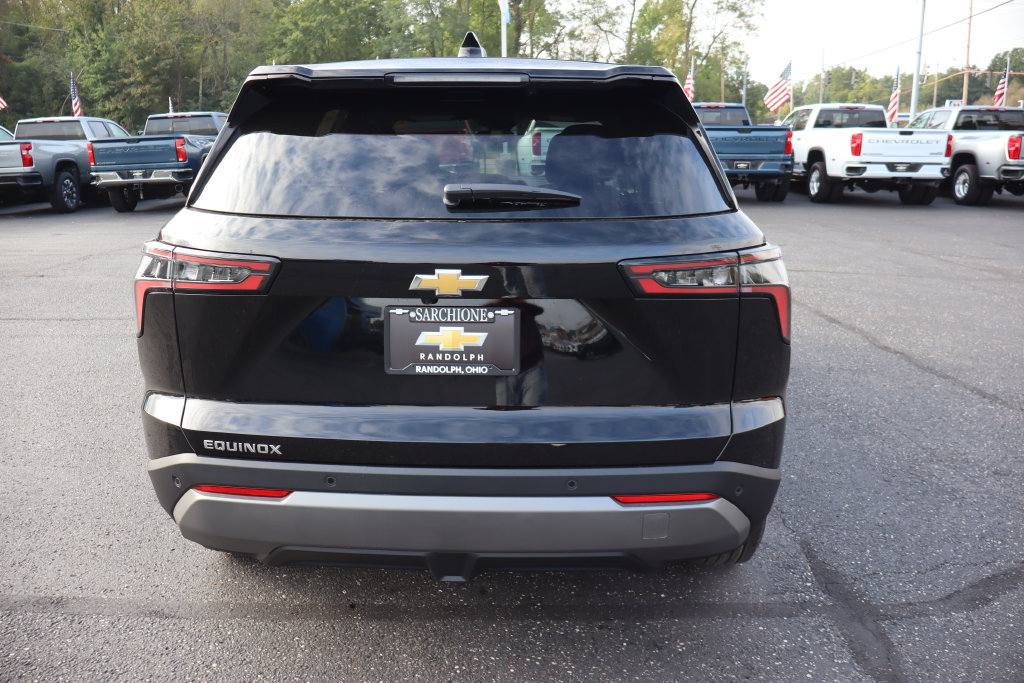 New 2027 Chevrolet Equinox LT FWD image 26