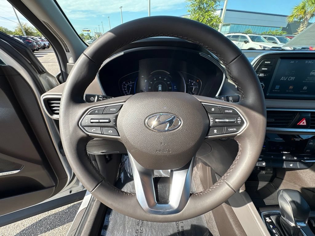 Used 2020 Hyundai Santa Fe SEL w/ Convenience Package FWD image 25