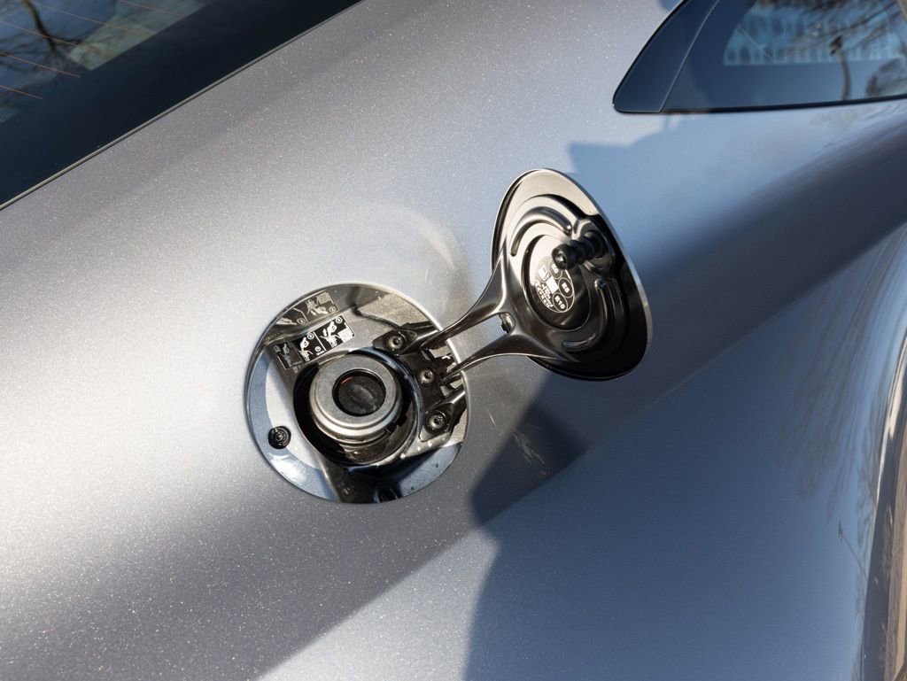 New 2026 Aston Martin V8 Vantage S image 50