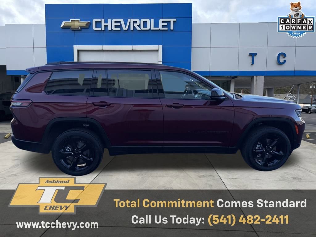 Used 2025 Jeep Grand Cherokee L Altitude image 6