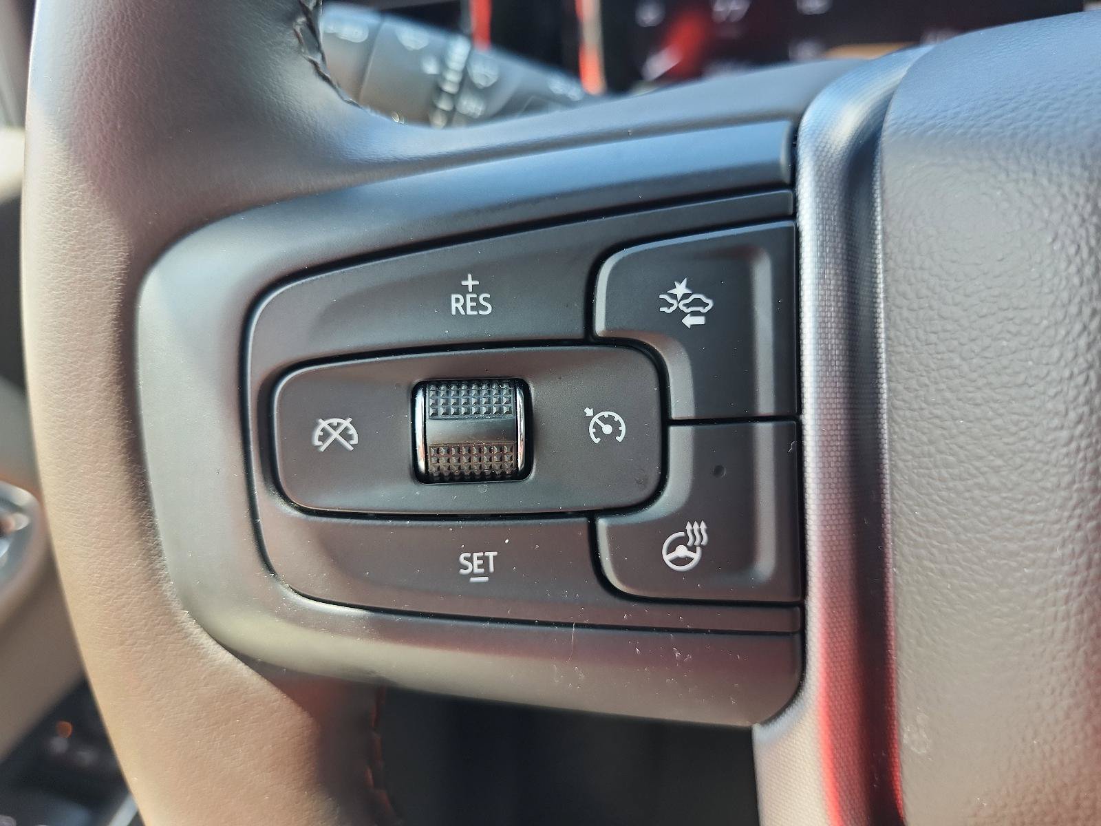 Used 2024 GMC Sierra 3500 SLT AWD/4WD image 29